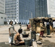 عائلة فقيرة في بومباي