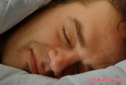 Schaukeln fördert Schlaf auch bei Erwachsenen (Foto)