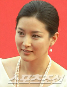 女演员李英爱当选日本人眼中最漂亮韩星